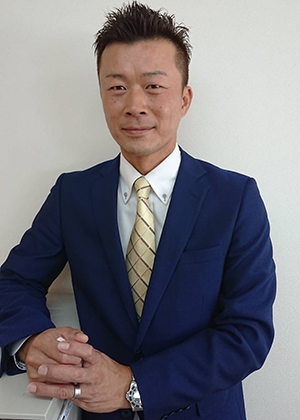 代表取締役　前田 順治